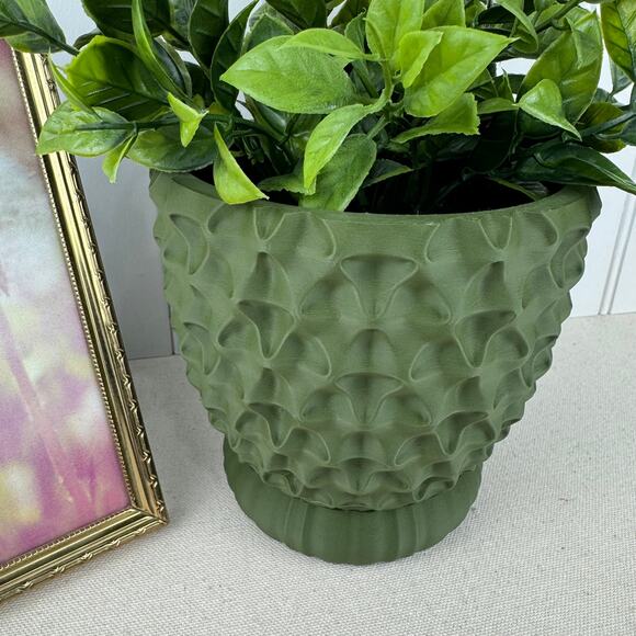 Tri-Wave Planter Pot, Indoor Flower Pot - Picture 2 of 10